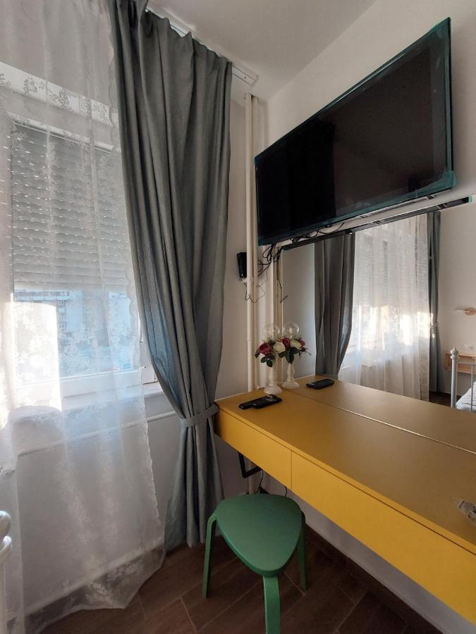 Home Apartment Luna Skopje Extérieur photo