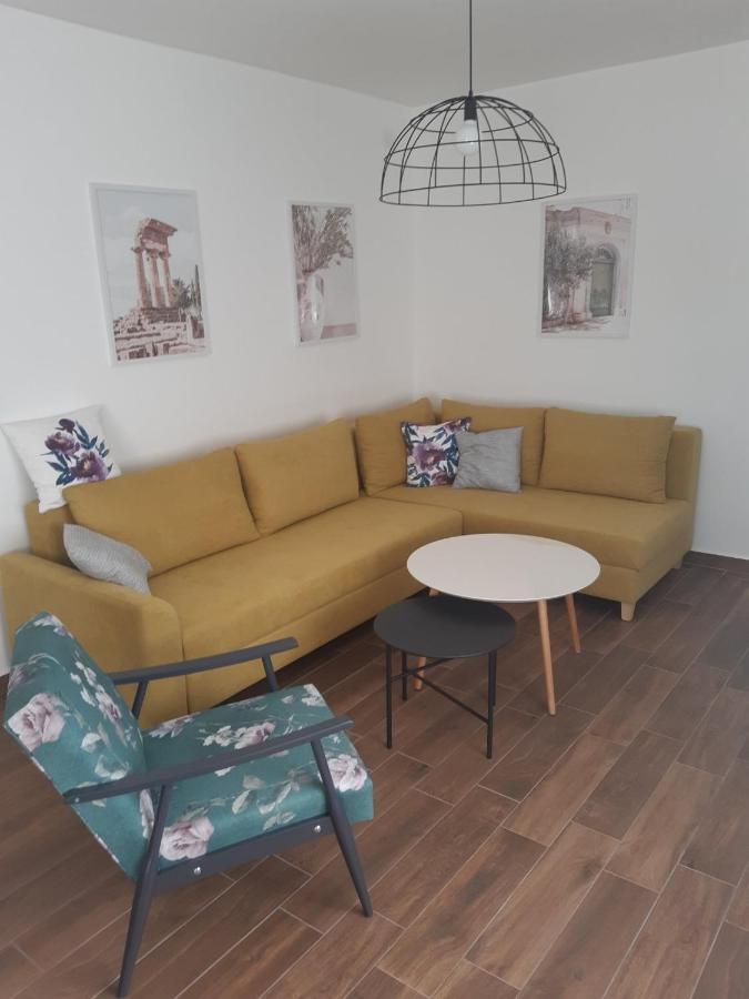 Home Apartment Luna Skopje Extérieur photo